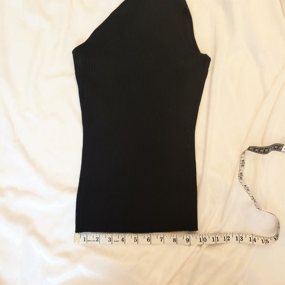 Marled by Olivia Culpo Ribbed Mock-neck - Medium - Picture 10 of 15